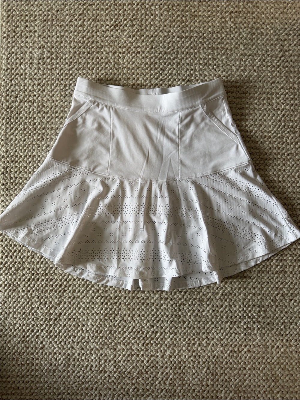 Peter Millar White Eyelet Flounce Skort